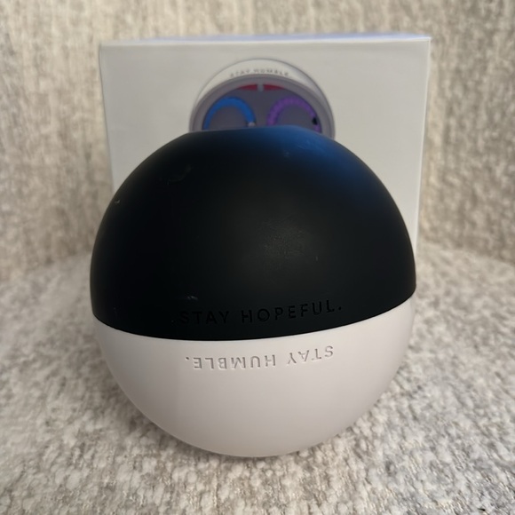 Lokai Pact - limited edition set 6 bracelets with collector case size Medium- - Picture 9 of 9